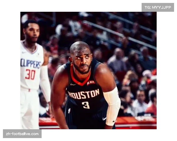 消息称弗赖堡核心伤情好转 有望下轮复出助球队